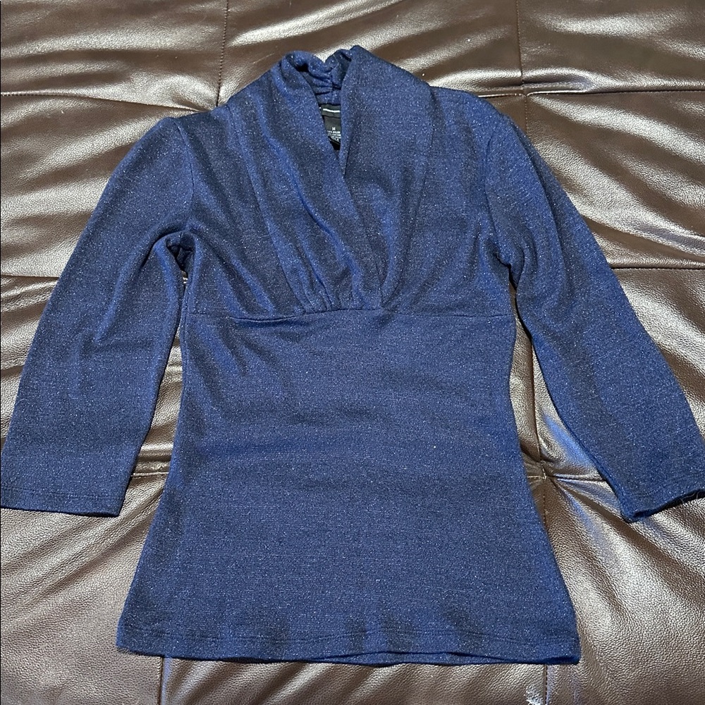Subtle shimmer top size medium (13% metallic)